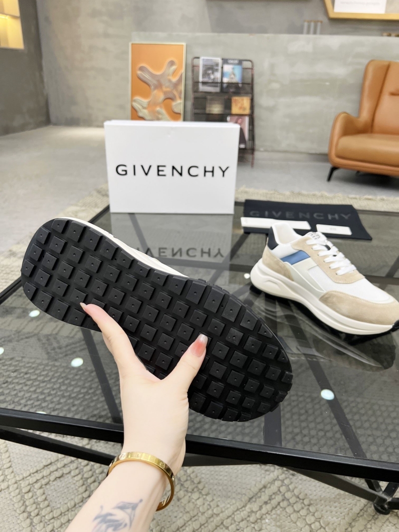 Givenchy Sneakers